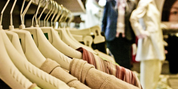 Kinh nghiệm kinh doanh quần áo online